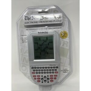 THE NEW YORK TIMES Electronic Crossword Puzzle Hand Held Game 500 Puzzles NEW